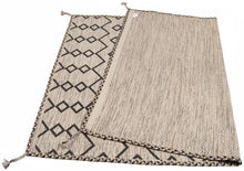 Load image into Gallery viewer, Kilim autentico, originale e fatto a mano 140x70 CM
