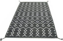 Carica l'immagine nel visualizzatore di Gallery, Kilim autentico, originale e fatto a mano 140x70 CM
