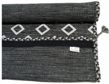 Load image into Gallery viewer, Kilim Autentico, Originale e Fatto a Mano 140x70 CM
