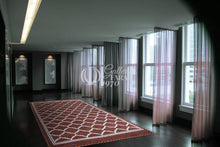 Carica l'immagine nel visualizzatore di Gallery, Kilim autentico, originale e fatto a mano 140x70 CM 
