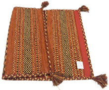 Load image into Gallery viewer, Kilim Lory tribal 100% Cotone, indiano, fatto a mano 130x65 cm
