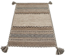 Load image into Gallery viewer, Kilim Lory tribal 100% Cotone, indiano, fatto a mano 170x120 cm
